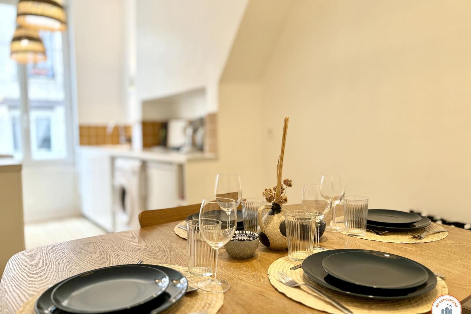 L'Oasis Havrais - Centre Historique Apartment เลออาฟร์ ภายนอก รูปภาพ
