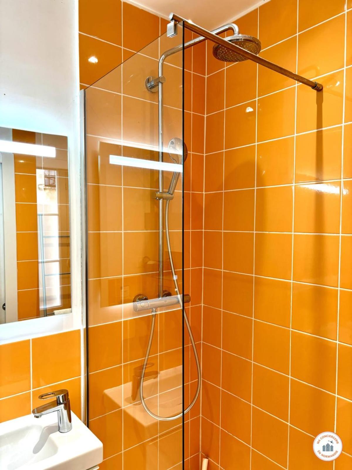 L'Oasis Havrais - Centre Historique Apartment เลออาฟร์ ภายนอก รูปภาพ